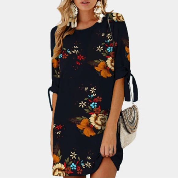 Love Is Real Couture Dresses & Skirts - LAST ONE!! Floral Short Sleeve Shift Dress, Navy